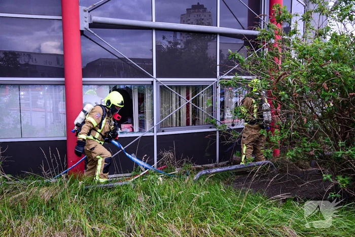 NL-alert afgegeven voor grote brand in industriepand