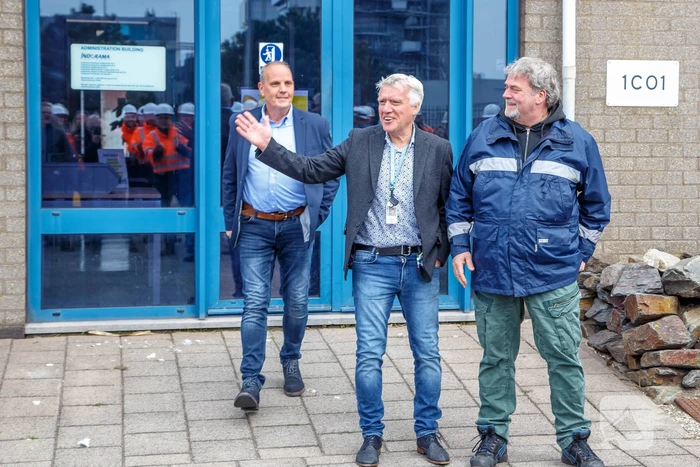Personeel Indorama protesteert tegen aangekondigde sluiting