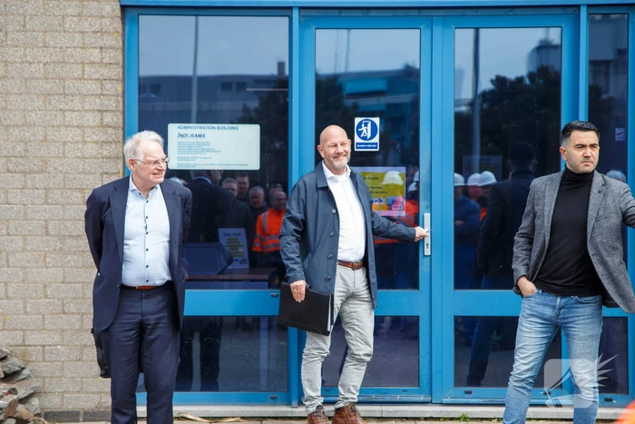 Personeel Indorama protesteert tegen aangekondigde sluiting