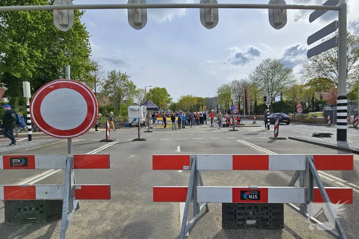 Laatste deel Parklaan bijna open na openingsborrel