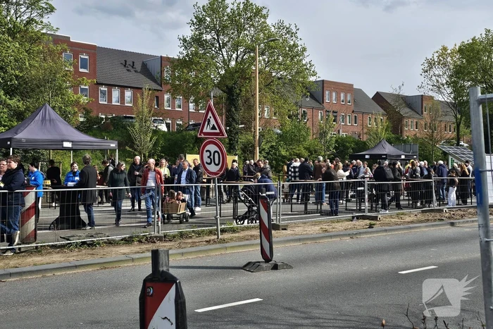 Laatste deel Parklaan bijna open na openingsborrel