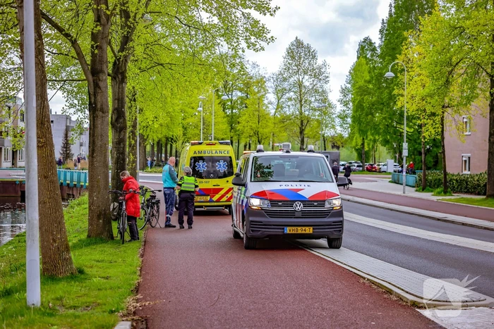 Fietsster komt lelijk ten val