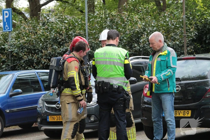 Hond gered door brandweer bij woningbrand