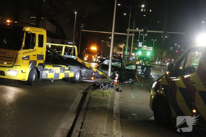 Grote ravage na ernstig ongeval op kruispunt