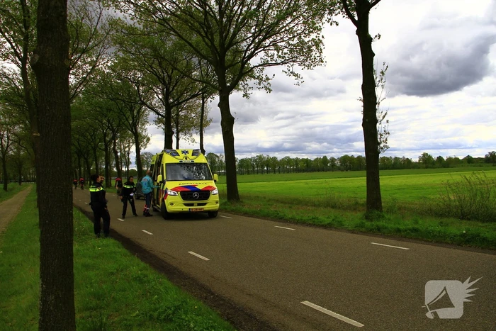Wielrenner gewond na val