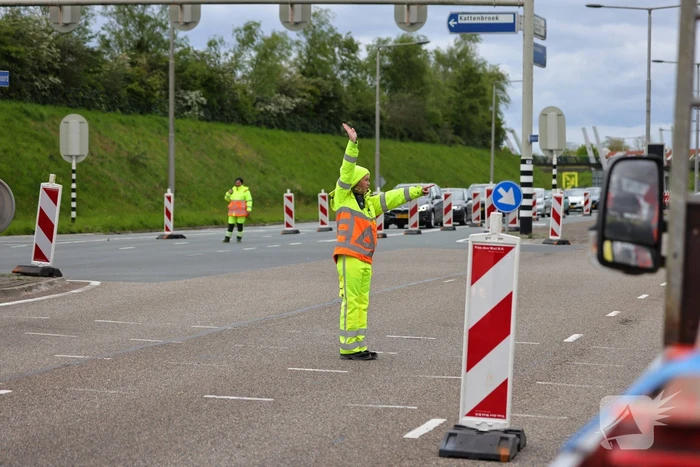 Nog dagen lang hinder na verkeersongeval op kruising
