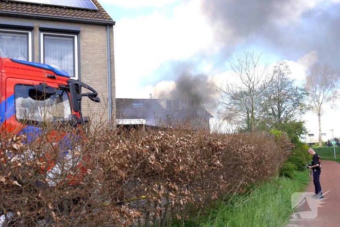Konijn gered bij uitslaande brand in tuinhuisje