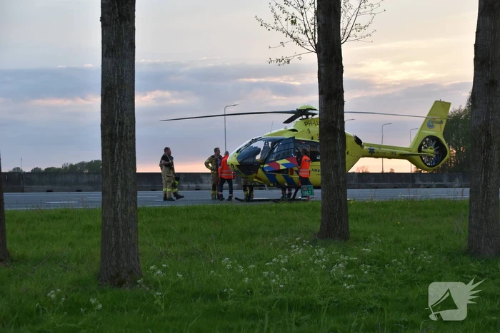 Traumahelikopter ingezet voor ongeval op snelweg