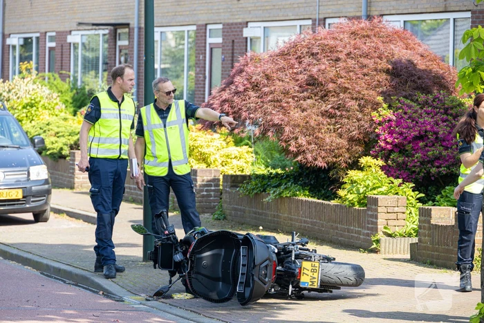 Motorrijder gewond bij verkeersongeval