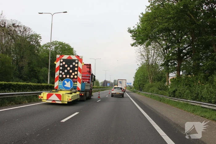 Flinke schade en vertragingen na kop-staartbotsing