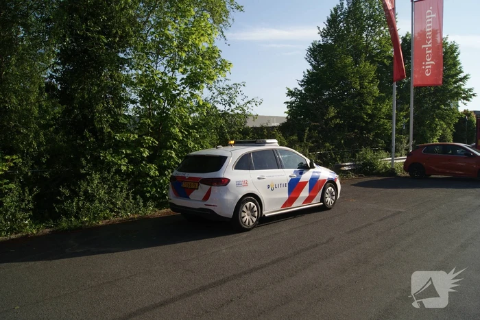 Brand bij bedrijf snel onder controle