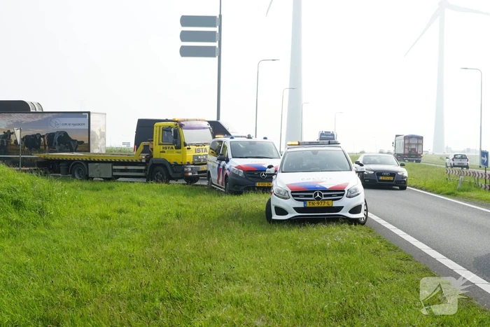 Gezin komt met schrik vrij na ongeval met vrachtauto