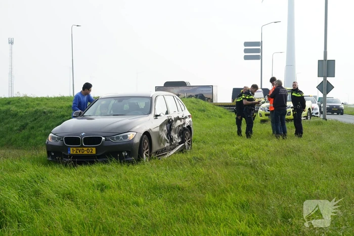 Gezin komt met schrik vrij na ongeval met vrachtauto