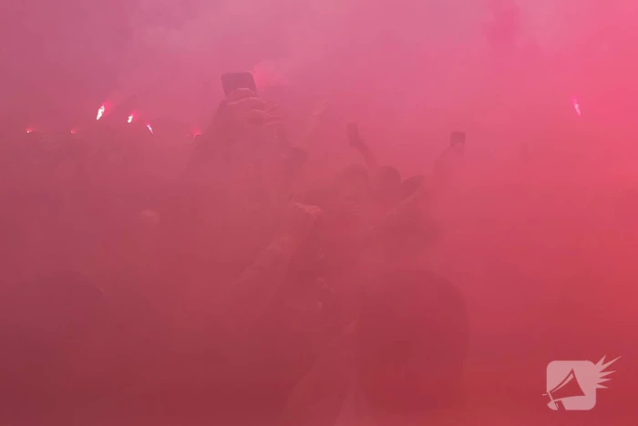 Feest op stratumseind na laatste fluitsignaal Psv landskampioen van nederland