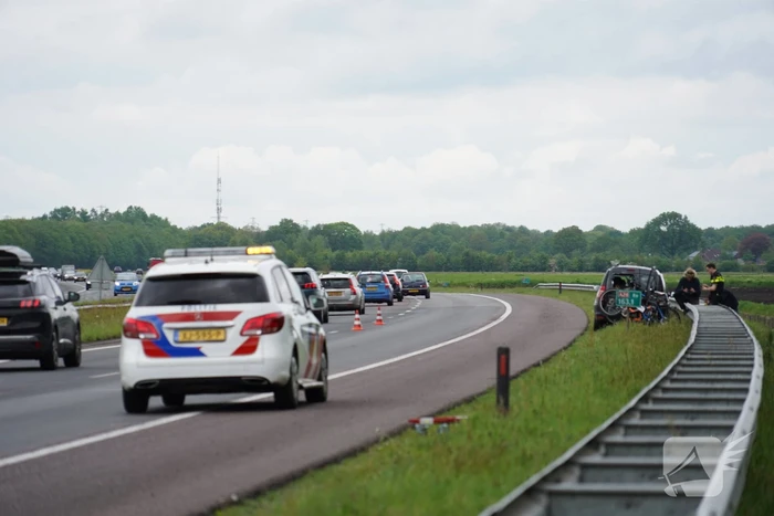Auto's botsen op elkaar op A28