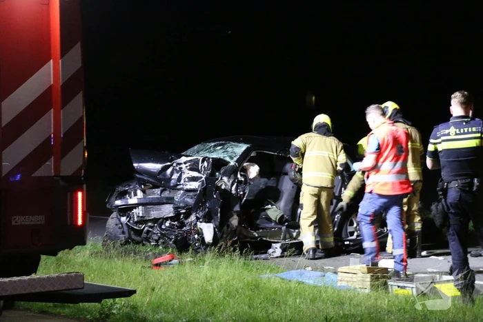 Automobilist zwaargewond bij ongeval