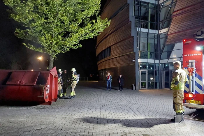 Wederom container in brand