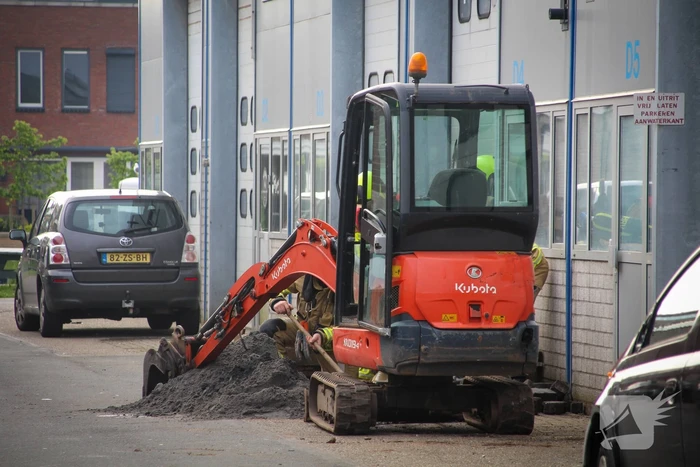 Gasleiding geraakt bij graafwerkzaamheden op industrieterrein