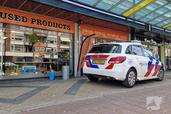16-jarige pleegt overval bij Used products