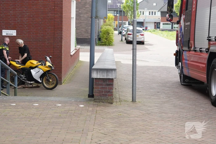 Lekkende benzinetank zorgt voor klachten bewoners appartementencomplex