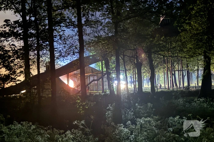 Grote brand op terrein van Nienoord