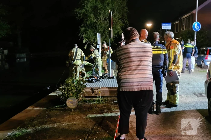 Duikers zoeken naar vermiste persoon