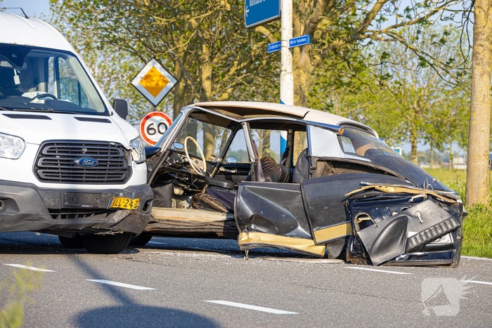 Dronkenlap veroorzaakt verkeersongeval