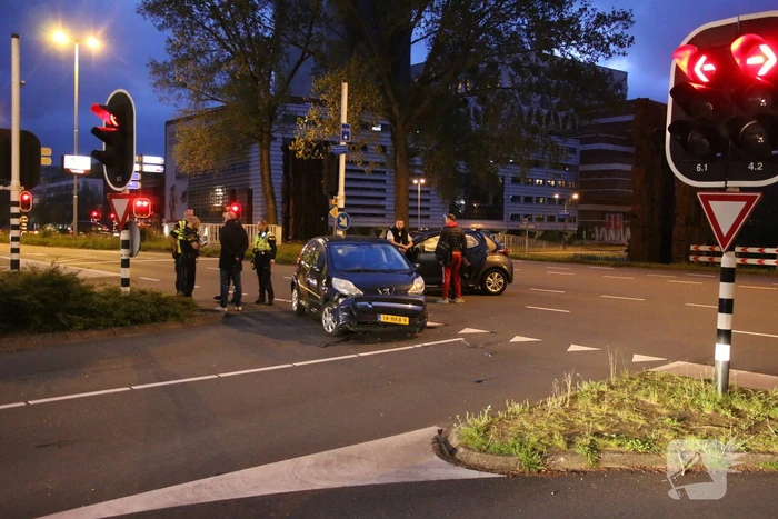 Flinke schade bij ongeval op kruising