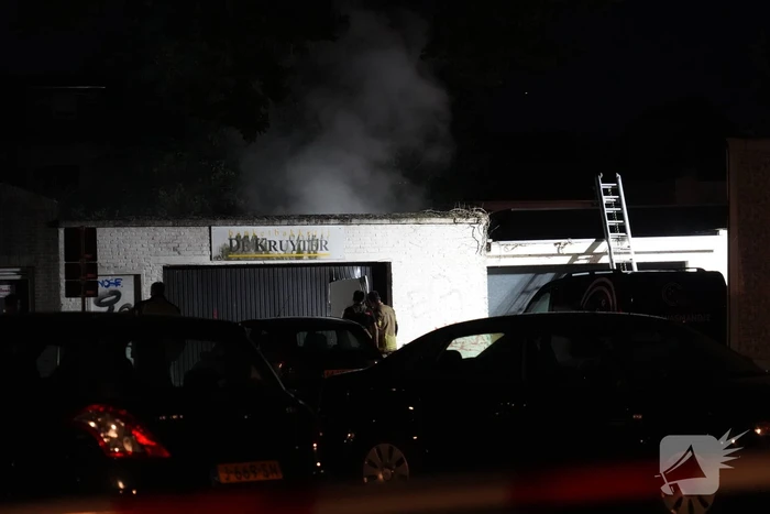Rookontwikkeling bij brand in mogelijk kraakpand
