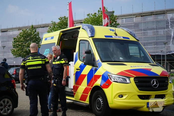 Persoon gewond na steekpartij