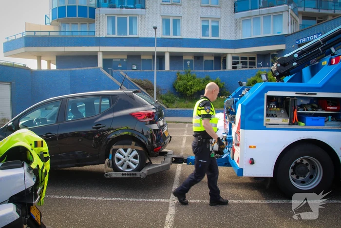Fietser gewond bij aanrijding, automobilist rijdt door