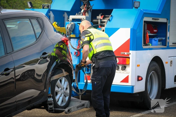 Fietser gewond bij aanrijding, automobilist rijdt door