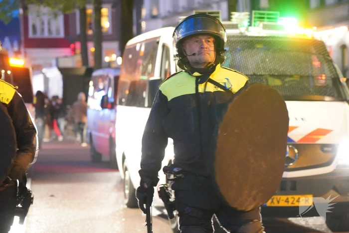 Honderden demonstranten verzamelen zich opnieuw