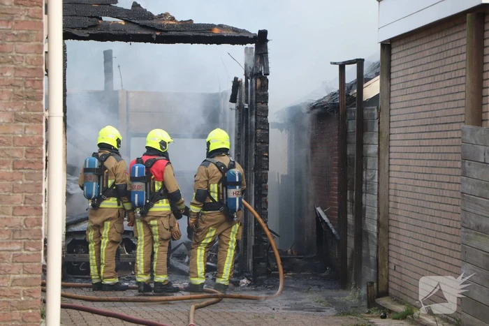 brand vijfhuizerdijk vijfhuizen
