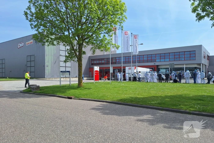 Fabriek Intersnack Nederland ontruimd door brand