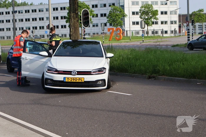 Twee auto's betrokken bij botsing
