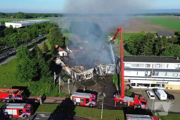 Grote brand in fietsenwinkel