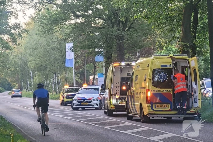 Fietser ernstig gewond bij botsing op fietspad