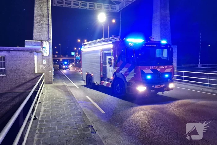 Opzittende waterscooter raakt zwaargewond