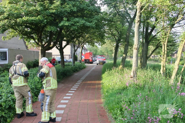 In het water gegooide jas zorgt voor brandweerinzet