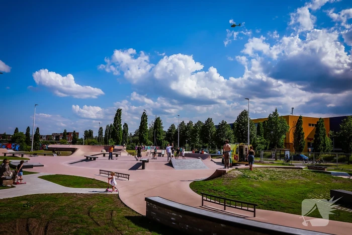 Kind zwaargewond na val op skatebaan