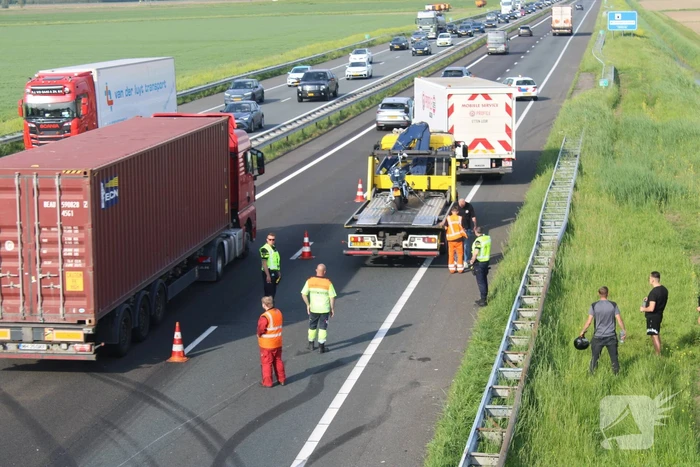 Motorrijder komt ten val