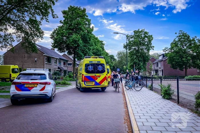 Vrouw en kind gewond bij ongeval, traumateam ingezet