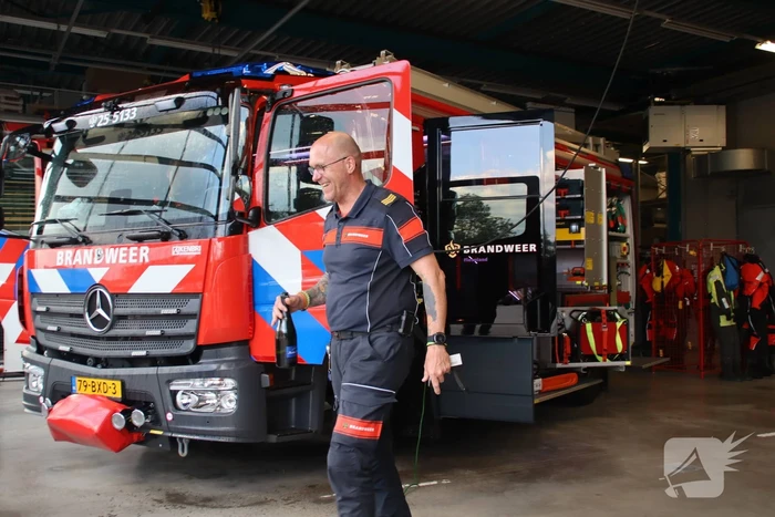 Gloednieuw blusvoertuig in gebruik genomen