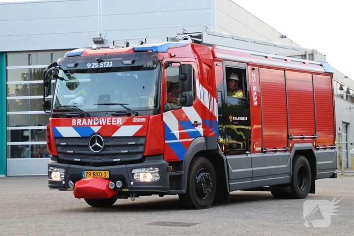 Gloednieuw blusvoertuig in gebruik genomen