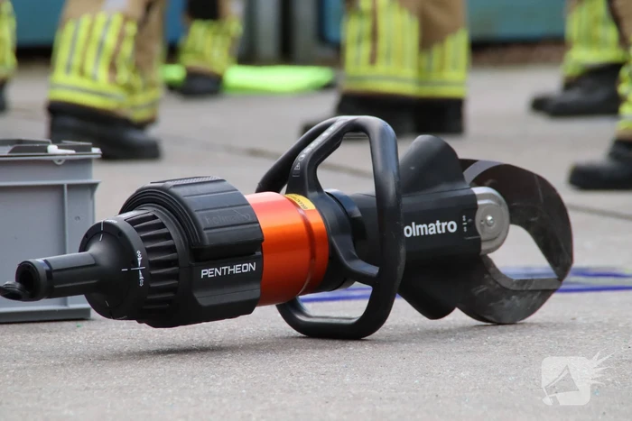 Gloednieuw blusvoertuig in gebruik genomen