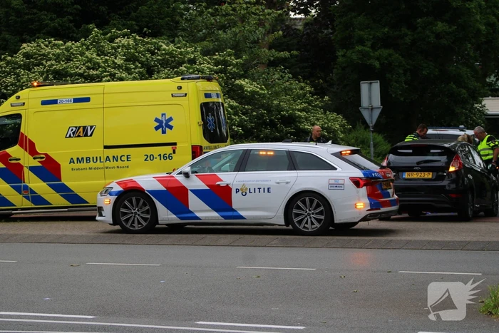 Automobilist ziet fietser over het hoofd