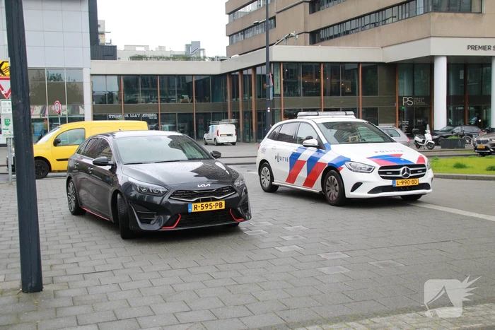 Fietsbezorger aangereden door automobilist