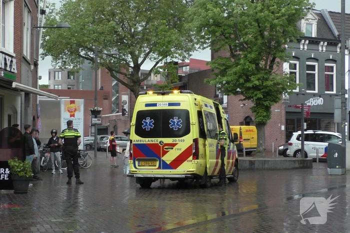 Persoon gewond bij steekincident
