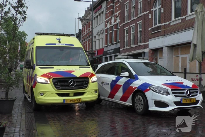 Persoon gewond bij steekincident